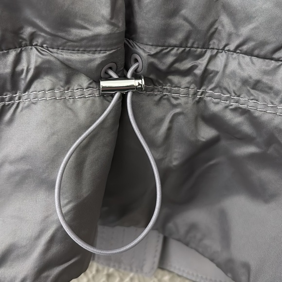 Women’s Lululemon Athletics Swept Along Jacket Gray, Small, Soft - Picture 7 of 8